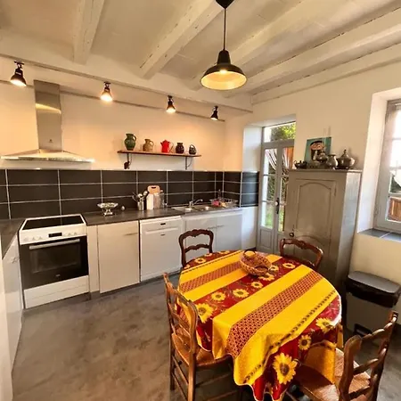 A Funtanella, Maison De Caractere Situe Entre Montagne Et Mer *