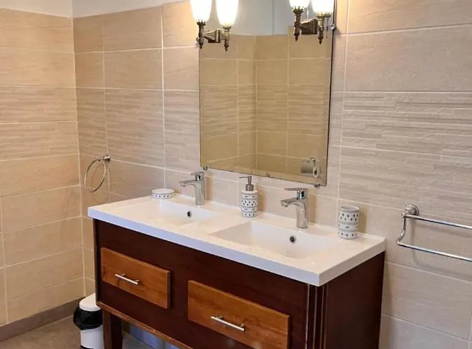 A Funtanella, Maison De Caractere Situe Entre Montagne Et Mer Ferienhaus